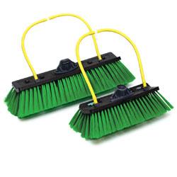 Water-Fed Pole Brushes